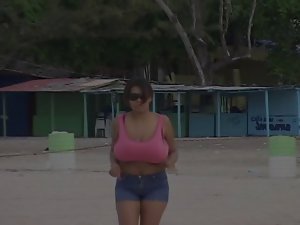 Big titted Dominican Mum (jogging)